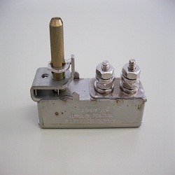 Surface Mount Thermostat